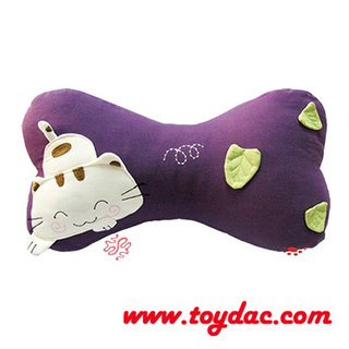 Подушка для кошек с нашивкой в ​​виде чучела животных