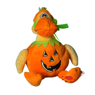 Плюшевая мультяшная игрушка на Хэллоуин