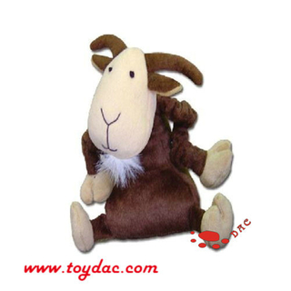 Плюшевая игрушка-коза с мультяшным рисунком